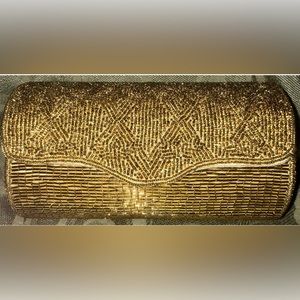 Vintage L.A. Regale LTD Gold Beaded‎ Clutch